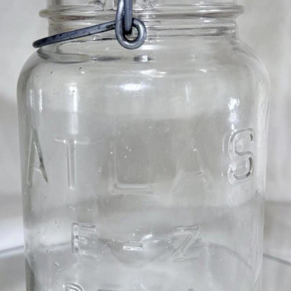 Vintage Atlas E-Z Seal Wire Bail Mason Jar Clear Glass w Lid 1920s